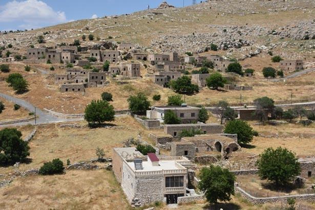Evler hazırlandı, 20 aile yerleşiyor: Türkiyede örneği olmayan bir köy