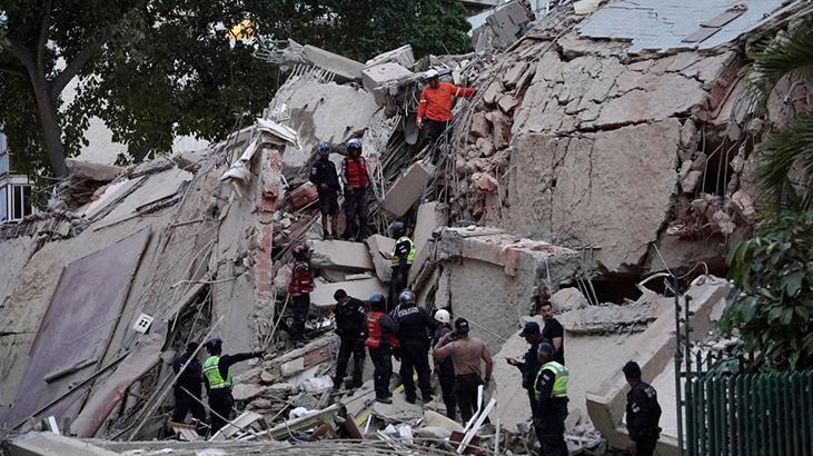 SON DAKİKA DEPREM HABERLERİ: Venezuela'da 39 saniye arayla 7.5 ve 7.2 şiddetinde deprem! Kurtarma çalışmaları sürüyor