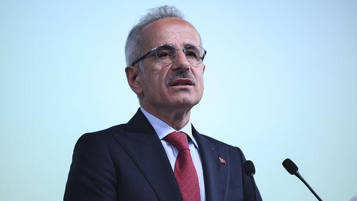 Bakan Uraloğlu: 15 gemimiz güvenli şekilde Basra Körfezi'nden ayrılmıştır