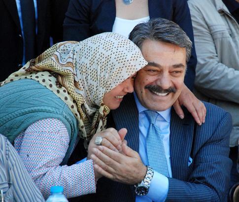 Yeşilçamın karizmatik jönü İşte Kadir İnanırın iz bırakan yolculuğu...