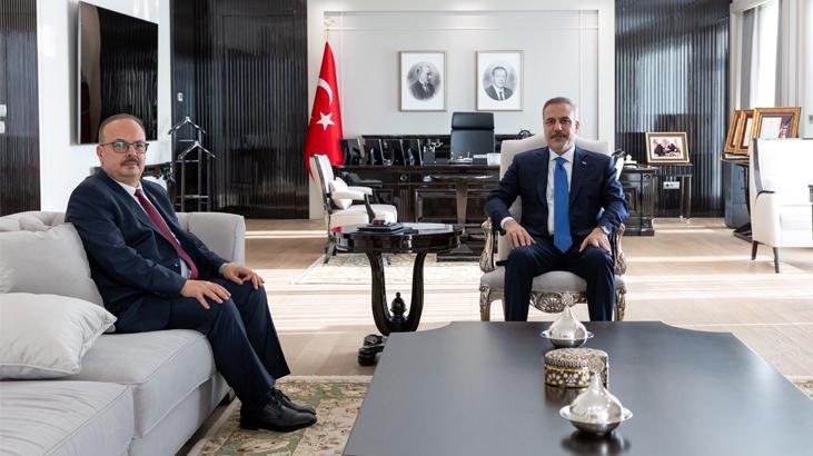 Dışişleri Bakanı Hakan Fidan, Ankara Valisi Canbolat ile görüştü