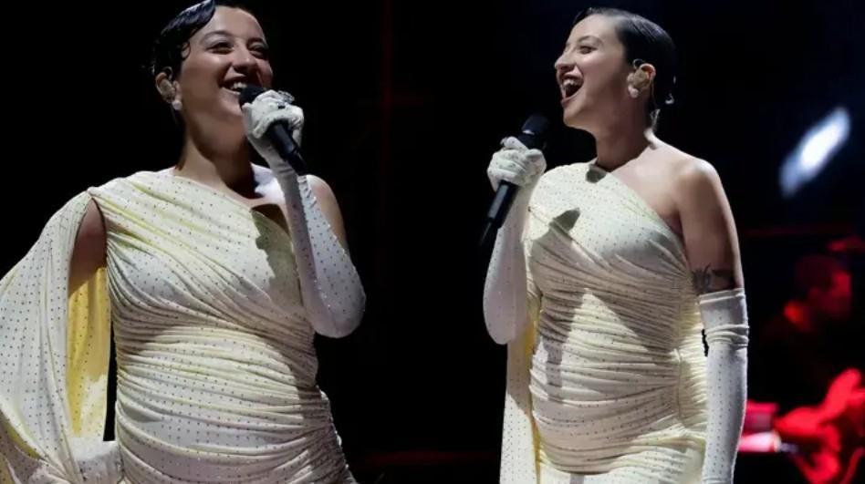 Melike Şahine hamilelik çok yakıştı Karnı iyice belirginleşti: İşte son hali
