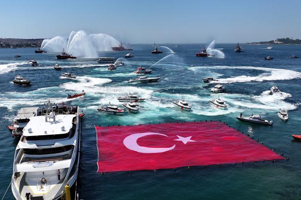 Türkiye'nin dört bir yanında Kabotaj Bayramı coşkusu! Denizler bayram havasına büründü