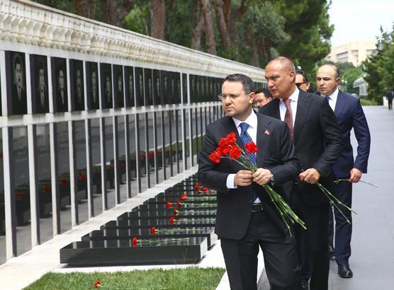 Bakan Gürlek'ten yurt dışına kaçan suçlular için yeni açıklama