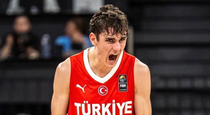 Yarı finalde büyük hüzün İbrahim Kutluay oğlunu teselli etti