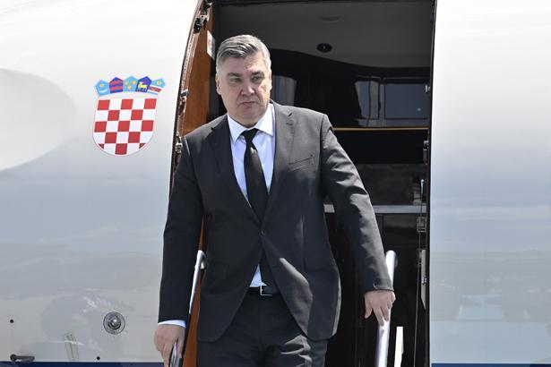 NATO Zirvesi başladı Dünya liderleri peş peşe Ankaraya geliyor