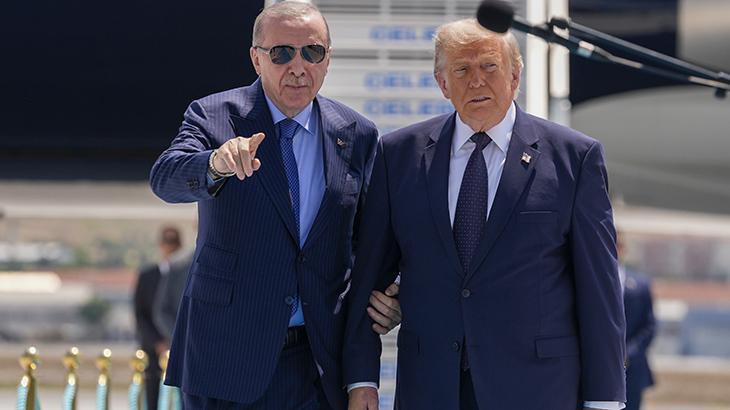 ABD Başkanı Trump NATO Zirvesi için Ankarada Havalimanında dikkat çeken diyalog ABD Başkanı Trump NATO Zirvesi için Ankarada Havalimanında dikkat çeken diyalog