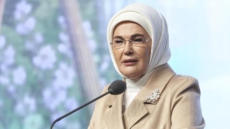 Emine Erdoğan’dan Külliye'deki tarihi gecenin ardından ilk açıklama: Büyük memnuniyet duyduk