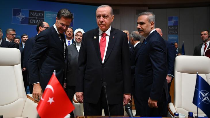 AYAKÜSTÜ SOHBET