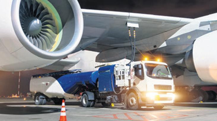 Jet yakıtı düştü ama biletler aynı