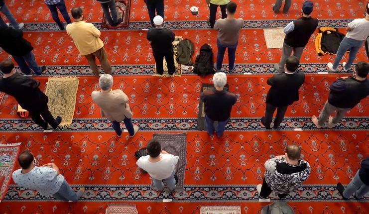 10 TEMMUZ CUMA NAMAZI NE ZAMAN, SAAT KAÇTA