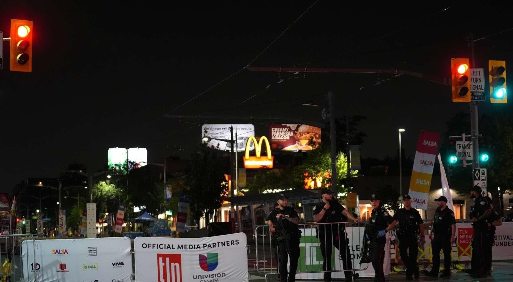 Kanadada festival yakınında silahlı saldırı Ölü ve yaralılar var