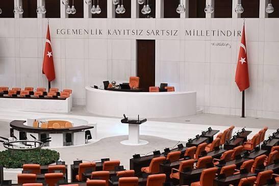 MECLİS TATİLE GİRDİ Mİ 2026 TBMMnin tatile gireceği tarih belli oldu