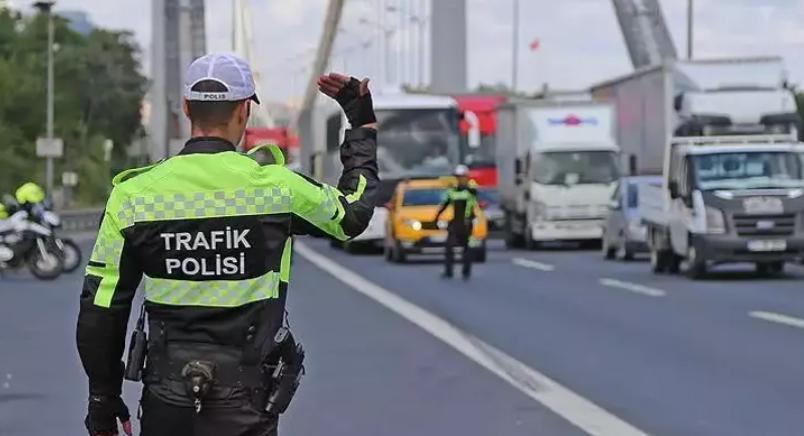 15 TEMMUZ İSTANBULDA YOLLAR KAÇTA AÇILACAK