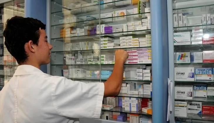 BUGÜN ECZANELER AÇIK MI, KAPALI MI 15 Temmuz eczaneler resmi tatil mi Nöbetçi eczaneler çalışıyor mu