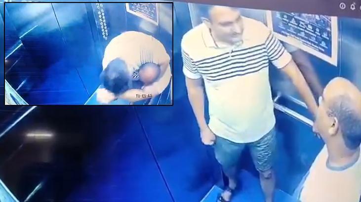 Eski apartman yöneticileri asansörde karşılaştı, yumruklar havada uçuştu! Olay anı saniye saniye kamerada