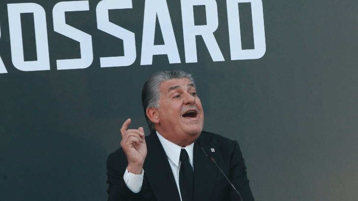 Beşiktaş, Trossarda imza töreni düzenledi