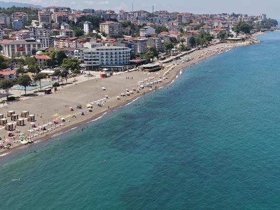 MARMARİSTE 500 LİRA OLAN OTOPARK BURADA 50 LİRA