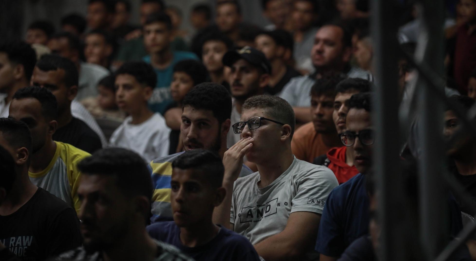 Filistinliler Dünya Kupası finalini böyle izledi Gazzede dev ekranlar