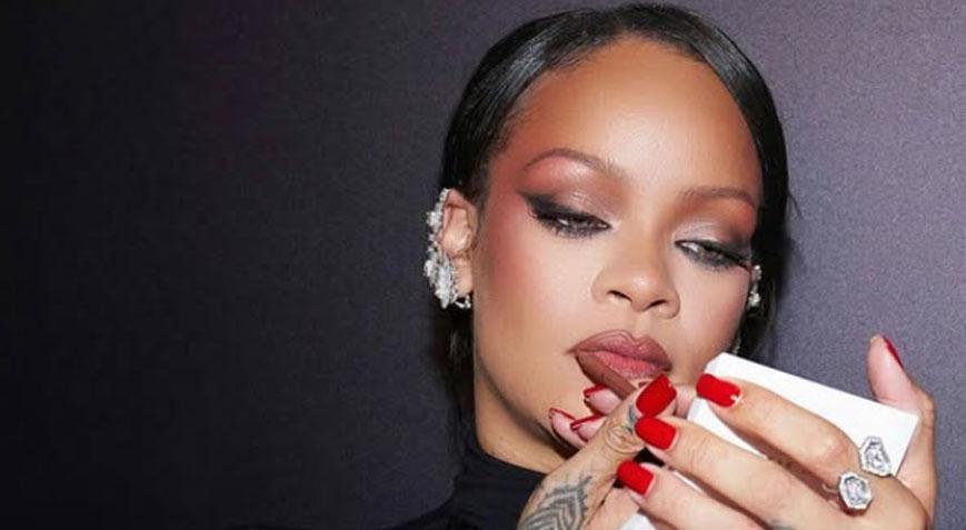 Rihannadan Türkiye hamlesi Takip ettiği hesap kafaları karıştırdı