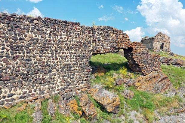 Kapısından giren kendini Orta Çağda buluyor Türkiyede eşi benzeri olmayan köy