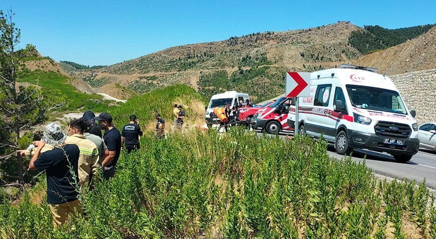 Son dakika... Antalya'da korkunç kaza! 5 kişi hayatını kaybetti