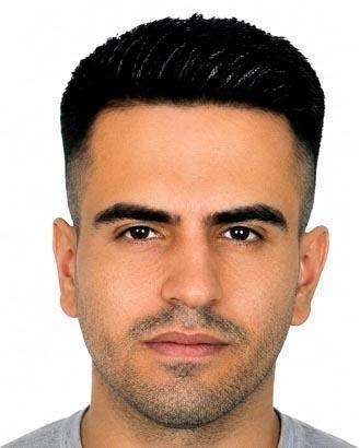 Ali Can Demir (Fotoğrafta)