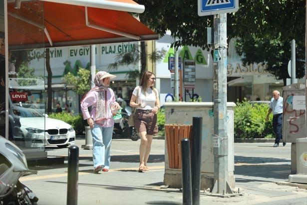 Adanada hissedilen sıcaklık çıldırttı: Direksiyonu eldivenle tutuyoruz