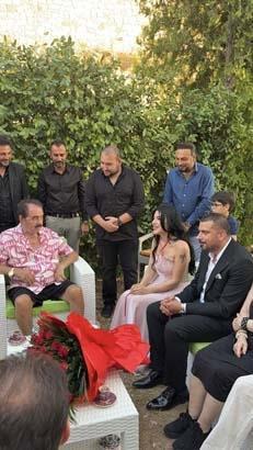 İbrahim Tatlıses kesenin ağzını açtı Manevi kızına taktığı takı gündem oldu
