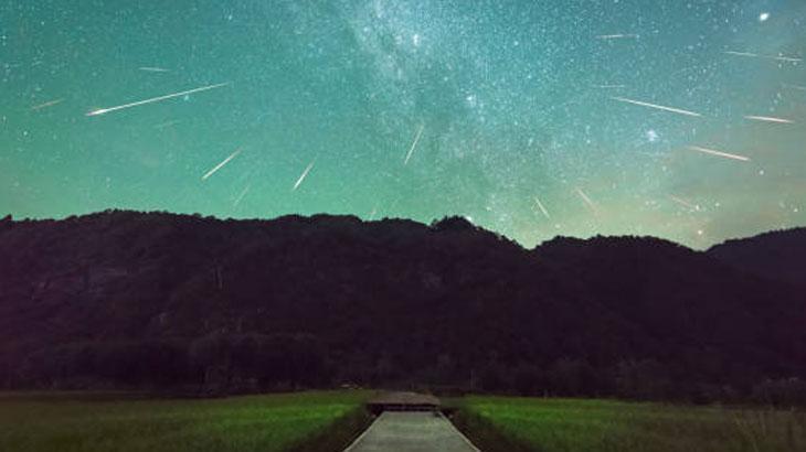 PERSEİD METEOR YAĞMURU SAAT KAÇTA GERÇEKLEŞECEK