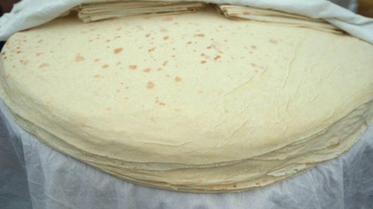 Tek ısırıkta çıtır sesi geliyor Patatesli sigara böreği çay saatlerinin favorisi