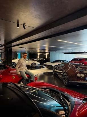 Ronaldo garajını açtı Milyon dolarlık koleksiyonuyla gövde gösterisi: My toys