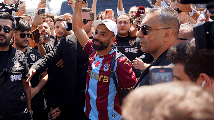 Mohamed Salah Trabzonspor formasını giydi