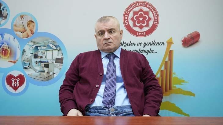 Dünya tıp tarihinde bir ilk Tekerlekli sandalyeli Türk cerrah dergiye kapak oldu