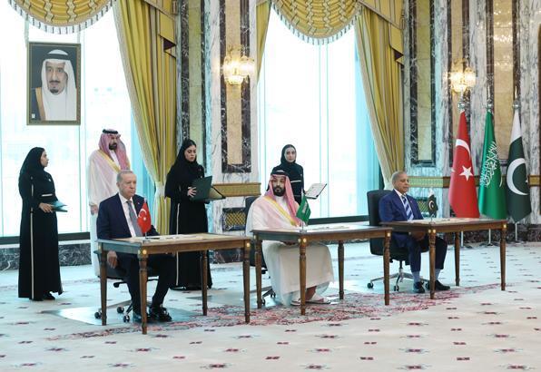 Türkiye, Suudi Arabistan ve Pakistan, Mekke Ortak Savunma Anlaşmasını imzaladı