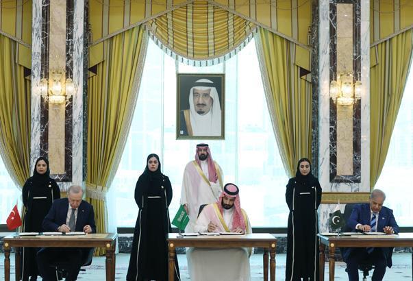 Türkiye, Suudi Arabistan ve Pakistan, Mekke Ortak Savunma Anlaşmasını imzaladı