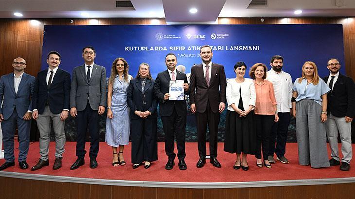 Sanayi ve Teknoloji Bakanı Kacır, "Kutuplarda Sıfır Atık" kitabının tanıtımında konuştu