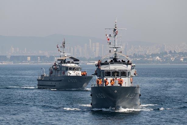 Üniformayı giymeden önce zorlu sınav Geleceğin deniz subayları böyle yetişiyor