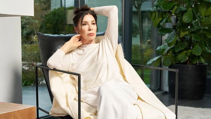 Ajda Pekkan konseri durdurdu Nebahat Çehreyi övgüye boğdu