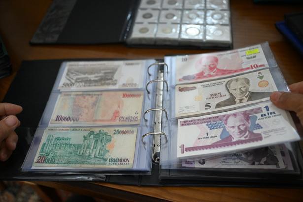 Emekli olduktan sonra başladı 163 ülkenin parasını biriktirdi: Şimdi tek bir hedefi var