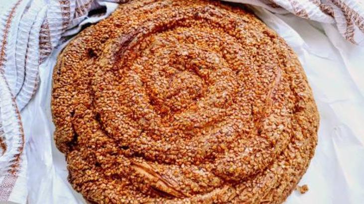 PASTANE USULÜ TEL TEL TAHİNLİ ÇÖREK NASIL YAPILIR