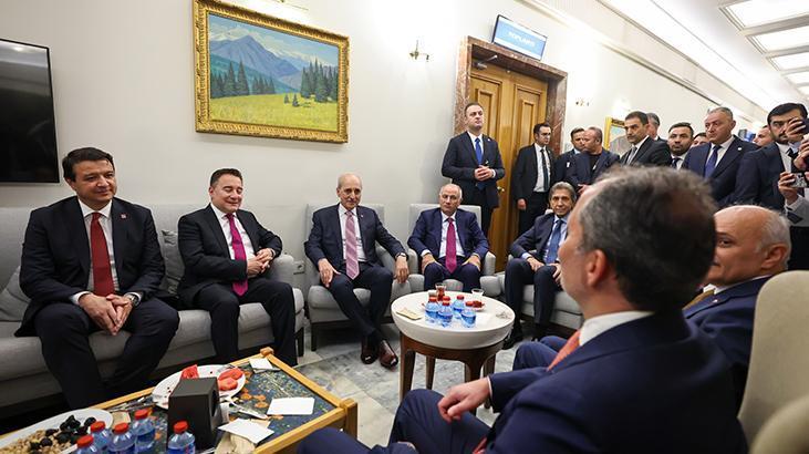 Terörsüz Türkiye yasası kabul edildi TBMMdeki tarihi oturumdan kareler
