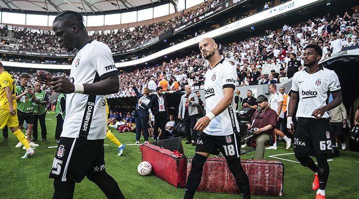 Beşiktaş - Hradec Kralove maçından fotoğraflar