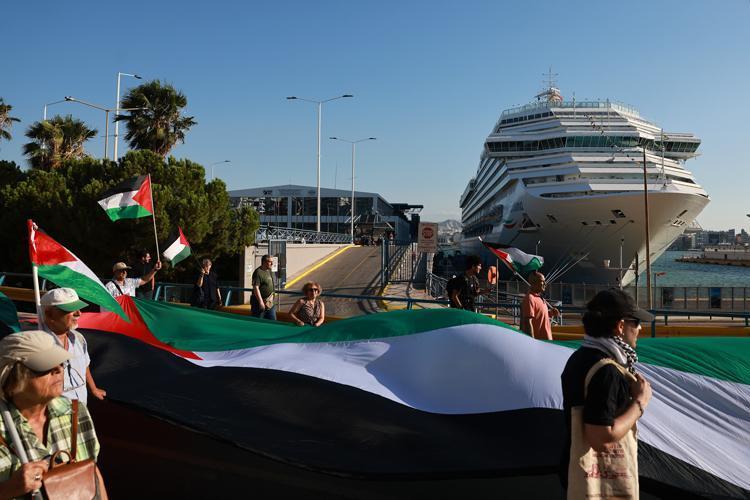 Yunanistanda İsrailli turistlere Gazze protestosu