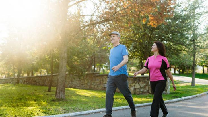 Tüm vücudu çalıştıran yürüyüş Hızlanmaya gerek yok, Nordic walking nedir
