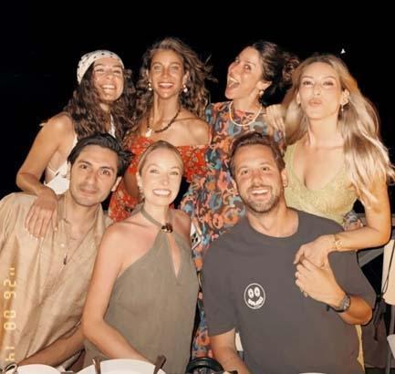 Sinem Kobal 39 oldu Kenan İmirzalıoğlu’ndan romantik kutlama