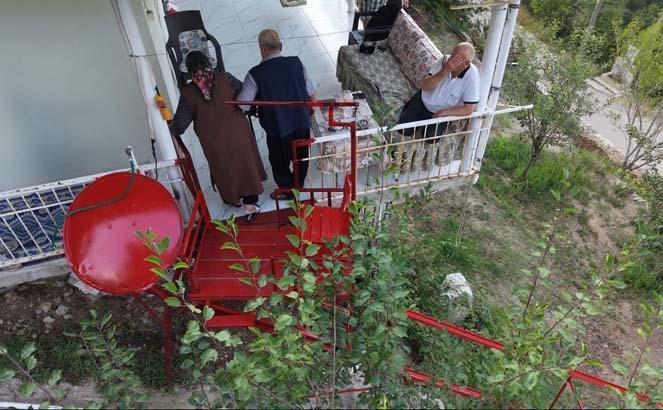 ‘Zümrüdüanka kuşum’ dedi 49 yıllık eşine öyle bir jest yaptı ki…