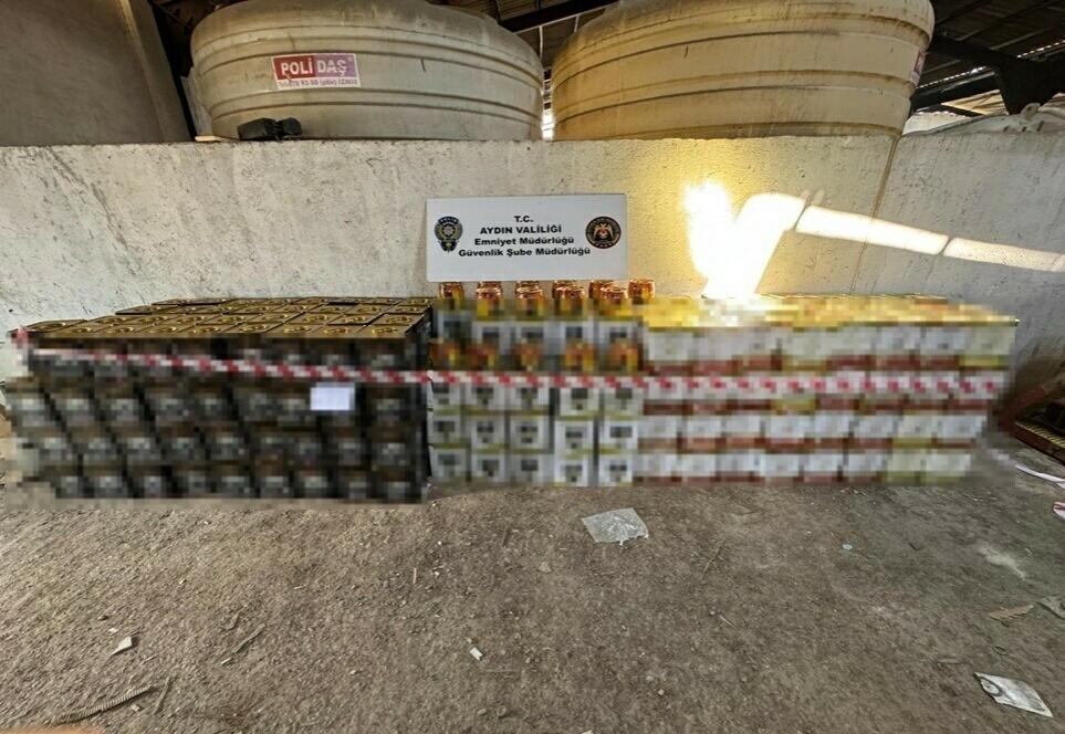 Polis depoları tek tek bastı! Tonlarca etiketsiz tağşiş yağ ve zeytin ele geçirildi
