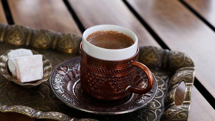 Fincandaki acı tadı yok edin Doğru ölçü ve doğru derece