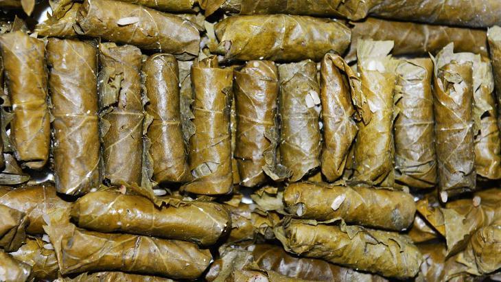 Tencerede dağılan sarmalara son Kalıp gibi çıkarmanın sırları